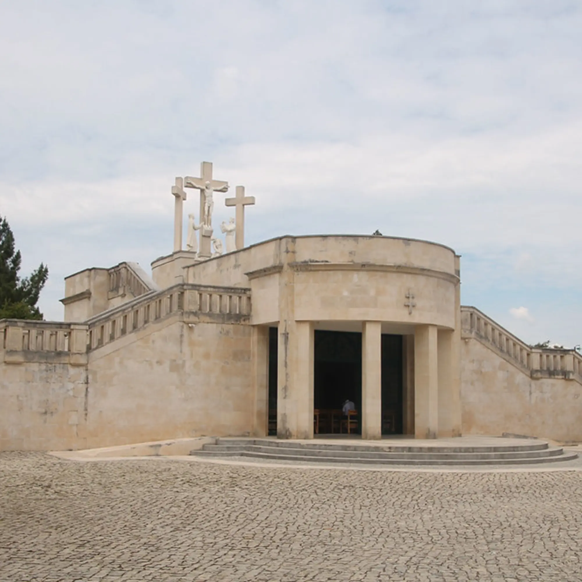 religious-tour-fatima-01